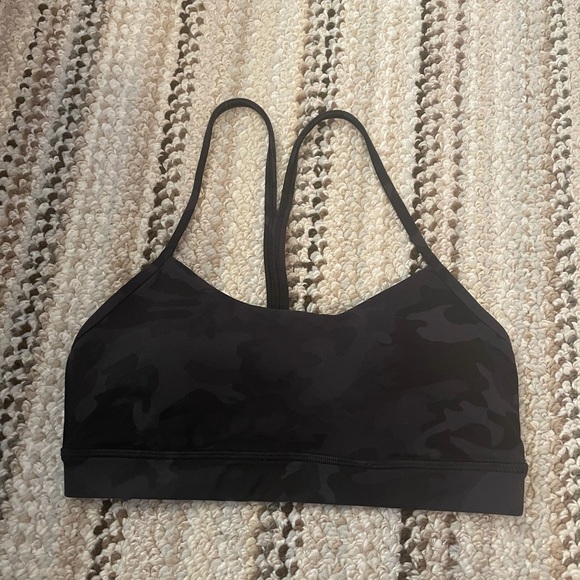 Lululemon flow y bra - Picture 1 of 3